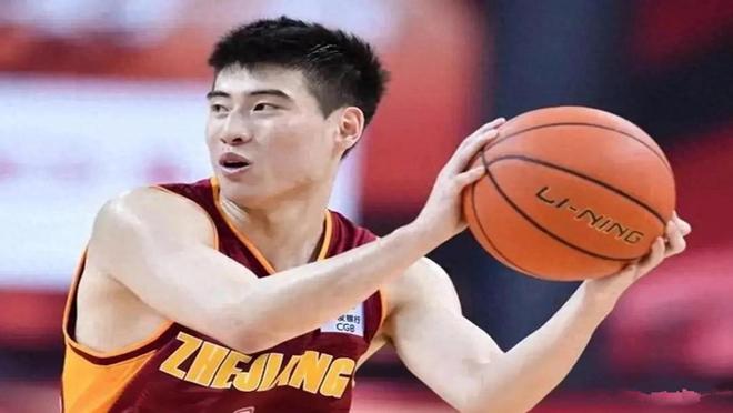 山东男篮迎西甲关键赛，加时末段再遭质疑，管理层满意，年轻球员得到机会的简单介绍九游游戏大全免费下载